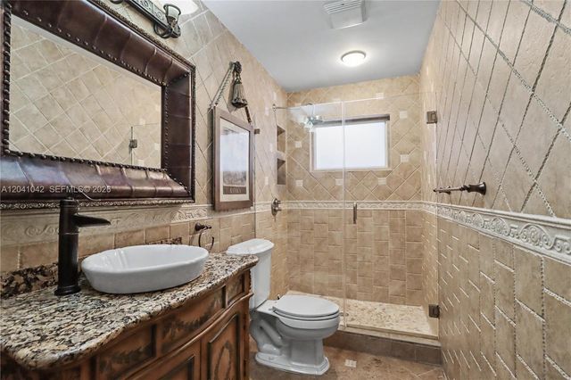 15144 SW 72nd Ct, Palmetto Bay, FL 33158