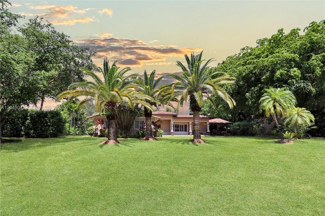 15144 SW 72nd Ct, Palmetto Bay, FL 33158