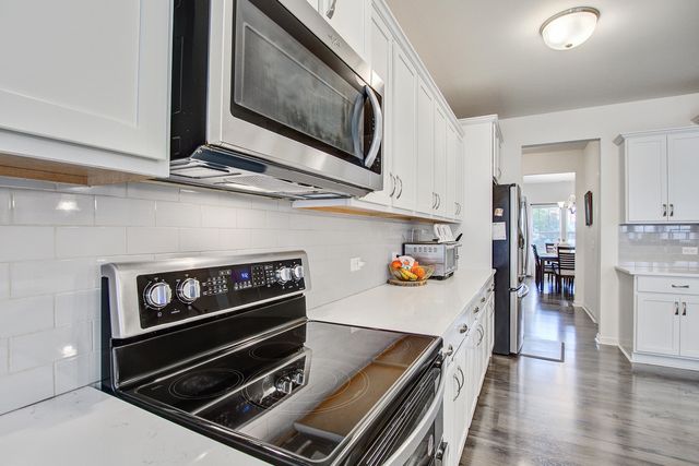 400 Snowy Plover Lane Lane, Summerville, SC 29486