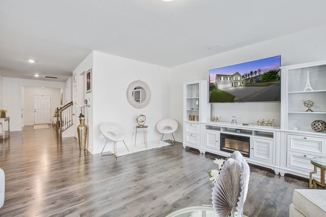 400 Snowy Plover Lane Lane, Summerville, SC 29486