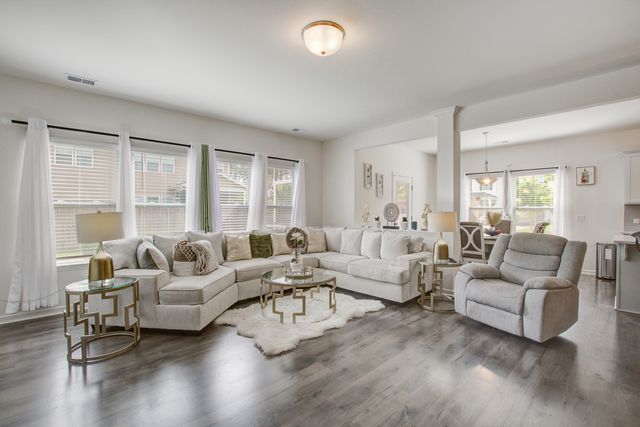 400 Snowy Plover Lane Lane, Summerville, SC 29486