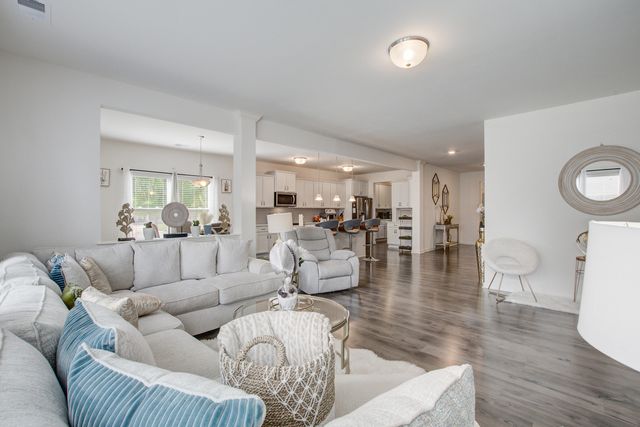 400 Snowy Plover Lane Lane, Summerville, SC 29486