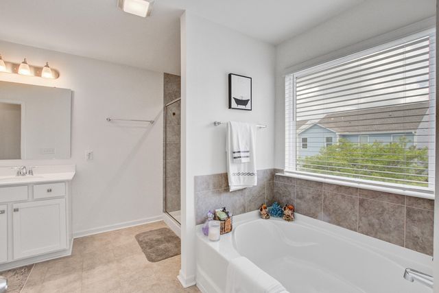 400 Snowy Plover Lane Lane, Summerville, SC 29486