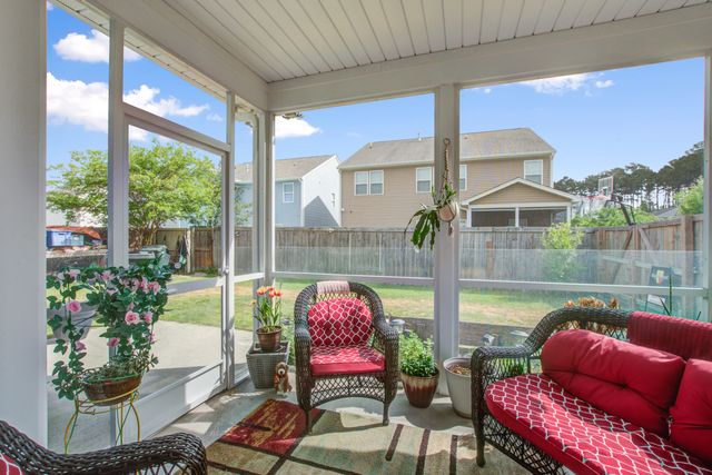 400 Snowy Plover Lane Lane, Summerville, SC 29486