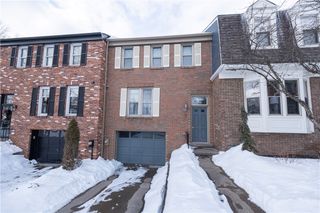 11 Raleigh Pl, Plum Boro, PA 15239