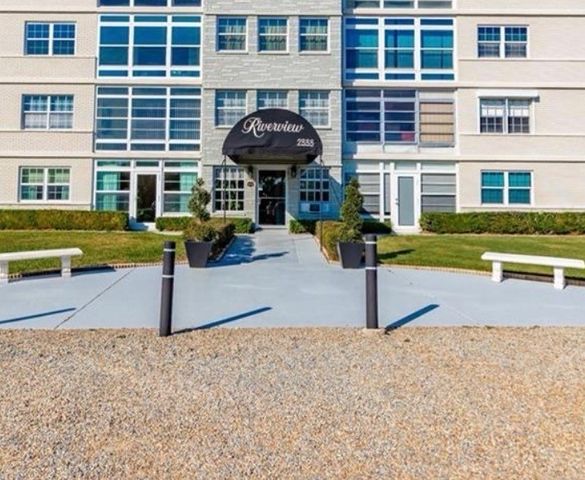 2333 Indian River Boulevard 505, Vero Beach, FL 32960