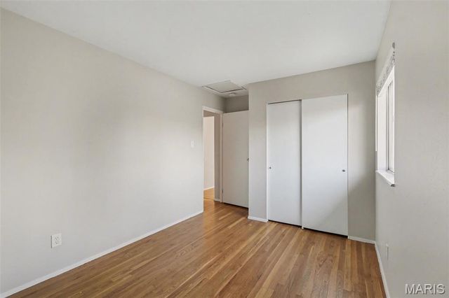 2627 SE Bruno Avenue, St Louis, MO 63114