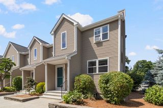 41 Fairfield Park 41, Mansfield, MA 02048