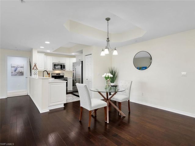 1001 Arbor Lake DR 406, Naples, FL 34110