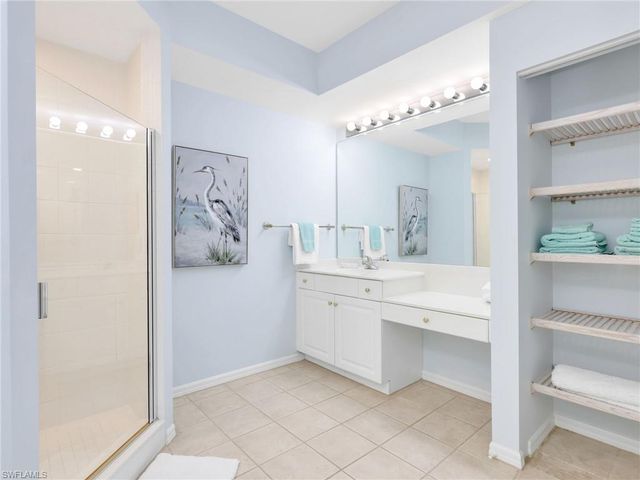 1001 Arbor Lake DR 406, Naples, FL 34110