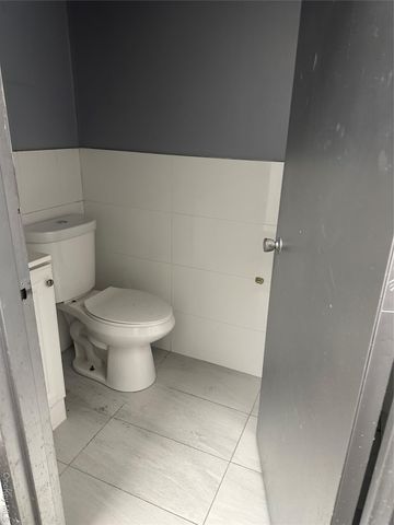 4018C BOSTON Road, Bronx, NY 10475