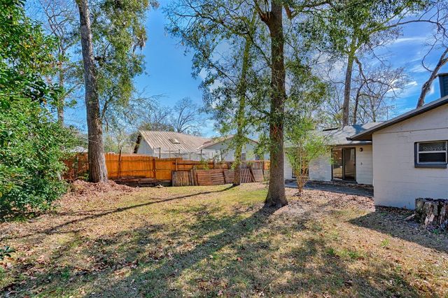 8204 SW 13TH ROAD, Gainesville, FL 32607