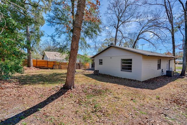 8204 SW 13TH ROAD, Gainesville, FL 32607