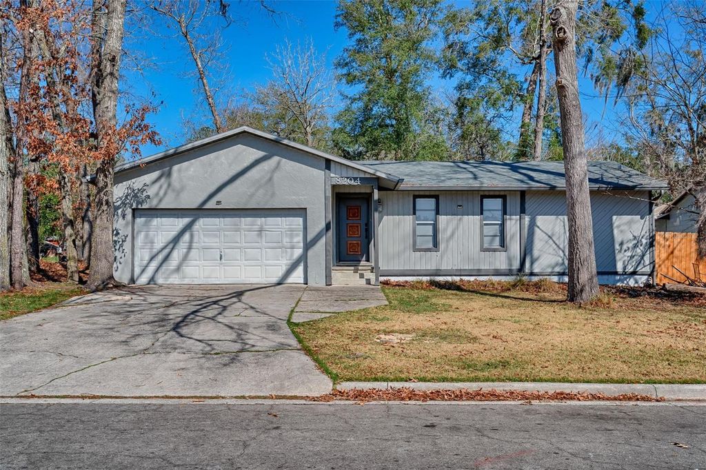 8204 SW 13TH ROAD, Gainesville, FL 32607