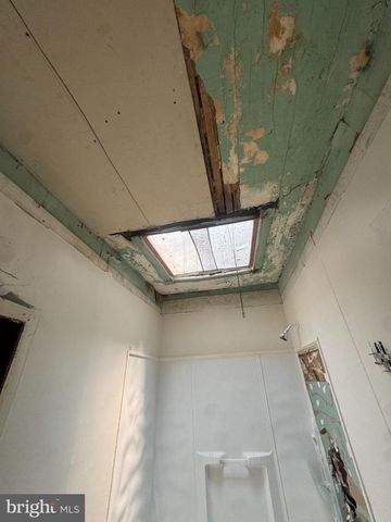 6217 REEDLAND ST, Philadelphia, PA 19142