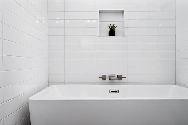 1600 Singleton Ave, Austin, TX 78702