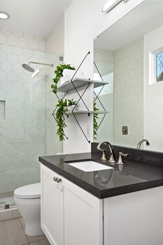 1600 Singleton Ave, Austin, TX 78702