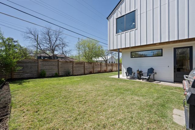 1600 Singleton Ave, Austin, TX 78702