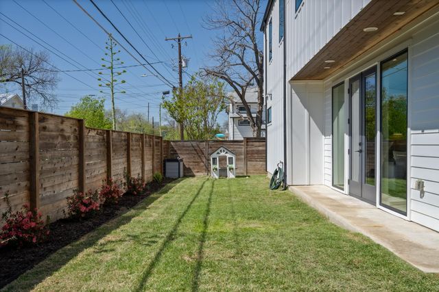 1600 Singleton Ave, Austin, TX 78702