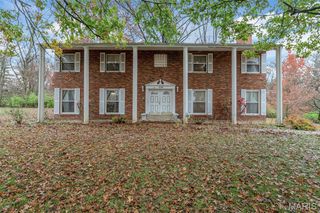 1130 Edlor Drive, St Louis, MO 63138
