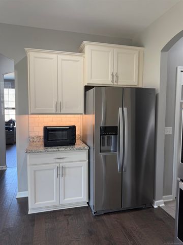 49127 Diane Ct Court, Macomb Twp, MI 48042