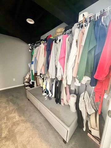 49127 Diane Ct Court, Macomb Twp, MI 48042