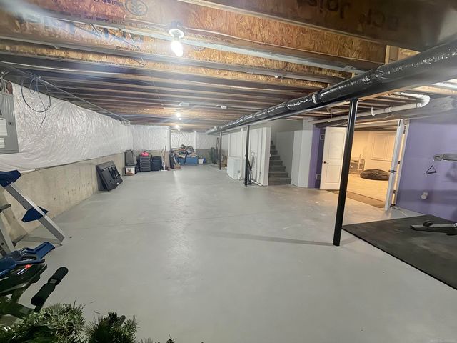 49127 Diane Ct Court, Macomb Twp, MI 48042