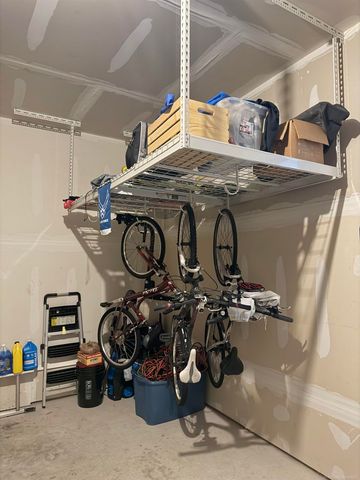 49127 Diane Ct Court, Macomb Twp, MI 48042