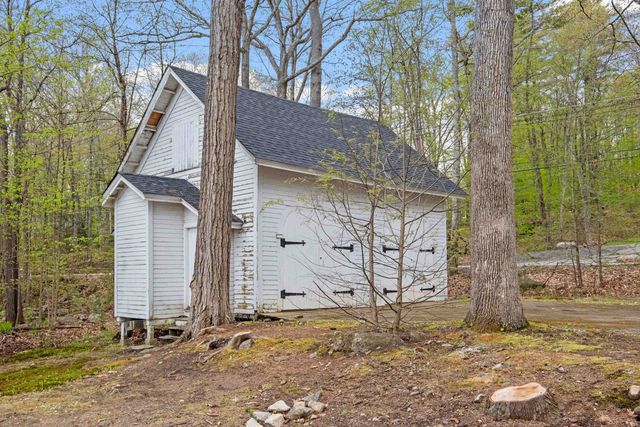 180 Sewall Road, Wolfeboro, NH 03894