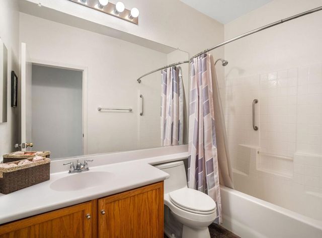 1598 Amelia Way, Palm Springs, CA 92262