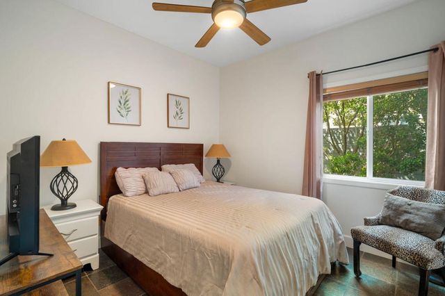 1598 Amelia Way, Palm Springs, CA 92262