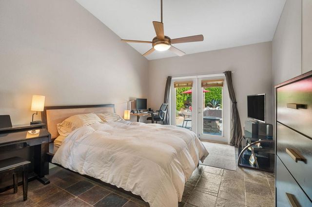 1598 Amelia Way, Palm Springs, CA 92262