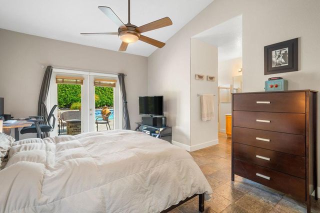 1598 Amelia Way, Palm Springs, CA 92262