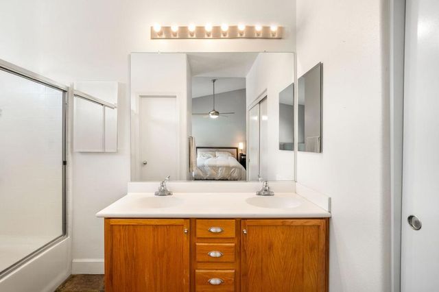 1598 Amelia Way, Palm Springs, CA 92262