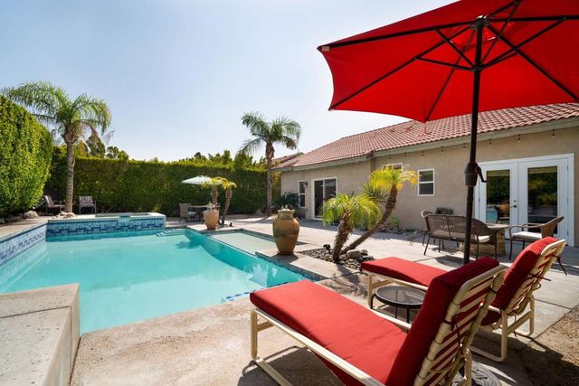 1598 Amelia Way, Palm Springs, CA 92262