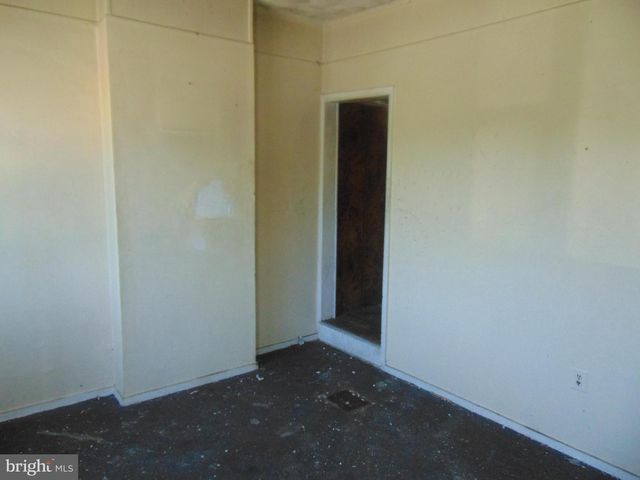 1125 S 8TH ST, Camden, NJ 08103