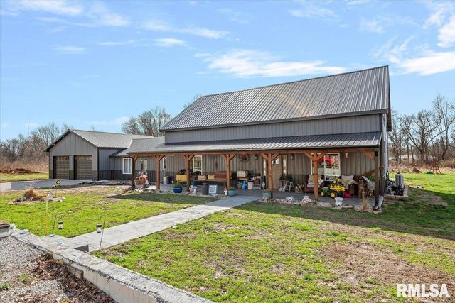 518 S ANDERSON Street, Taylorville, IL 62568