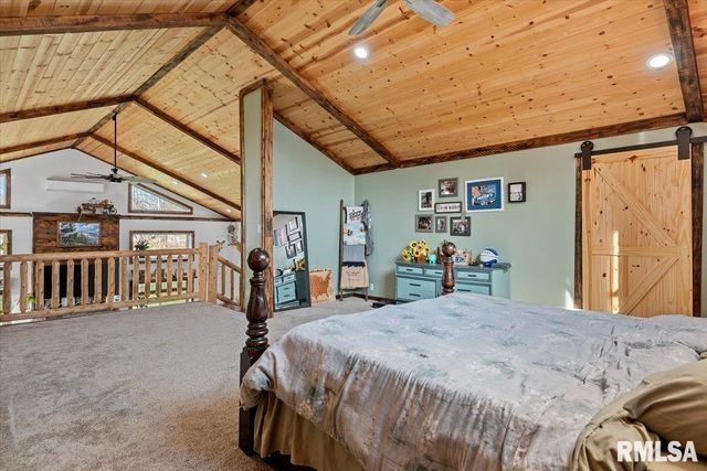 518 S ANDERSON Street, Taylorville, IL 62568