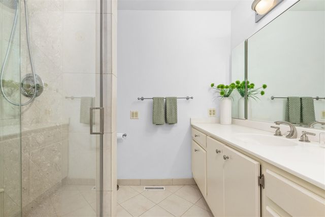 6134 Parview Drive, Grand Rapids, MI 49546