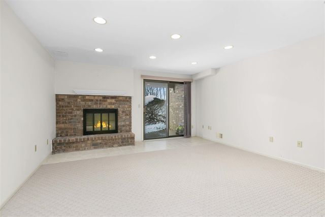 6134 Parview Drive, Grand Rapids, MI 49546