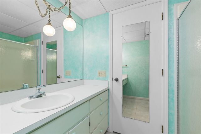 6134 Parview Drive, Grand Rapids, MI 49546