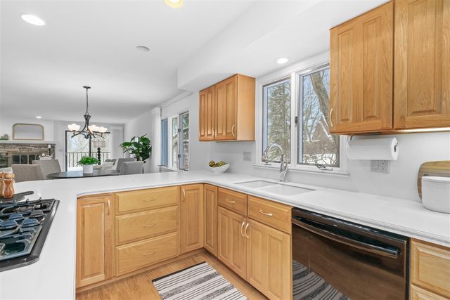 6134 Parview Drive, Grand Rapids, MI 49546