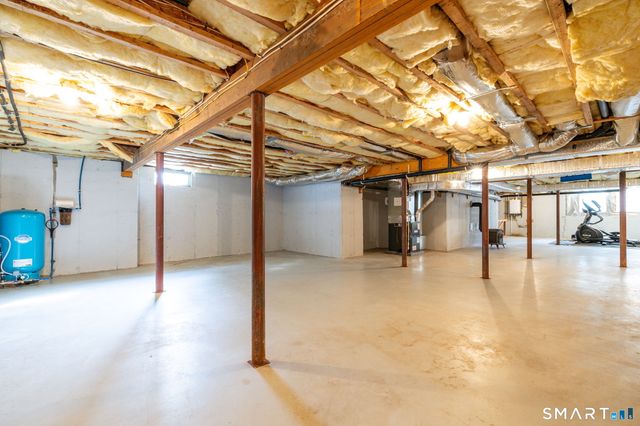 43 Mill Road, Woodbury, CT 06798