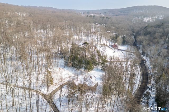 43 Mill Road, Woodbury, CT 06798