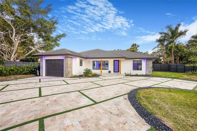 2406 Gulfstream Ln, Fort Lauderdale, FL 33312