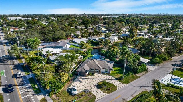 2406 Gulfstream Ln, Fort Lauderdale, FL 33312