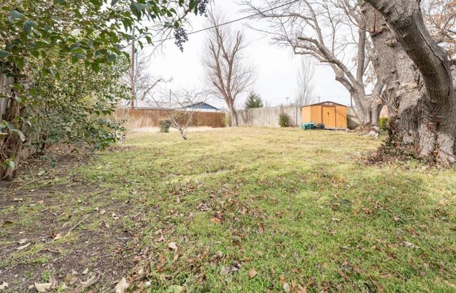 909 Bradfield Drive, Garland, TX 75042