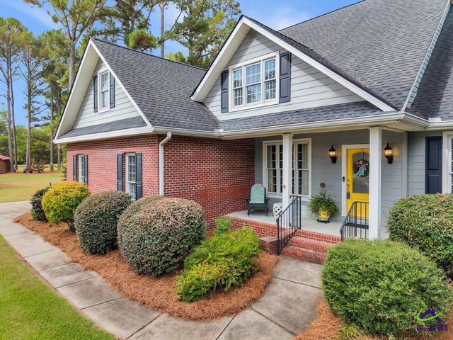 405 Idle Pines Drive, Perry, GA 31069