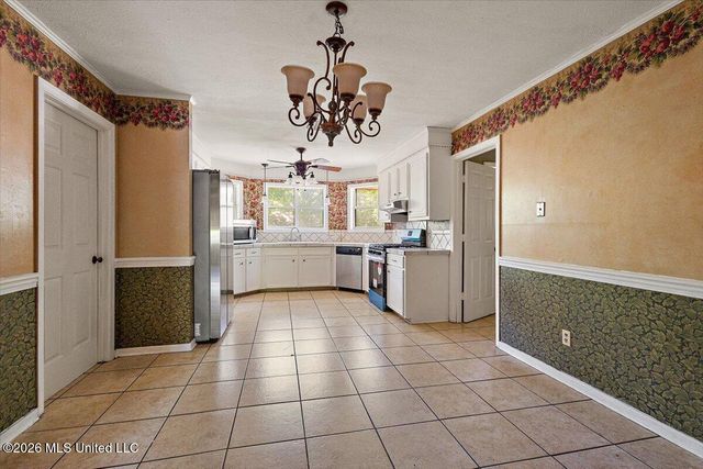 100 Winding Hills Drive, Clinton, MS 39056