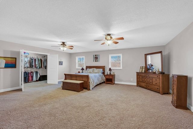 465 Hickory Ln, Sparta, TN 38583